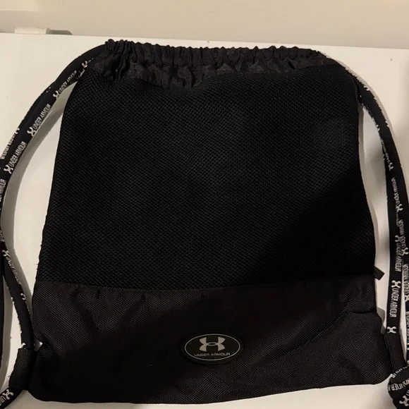Under Armour Black Hex Pattern Drawstring Backpack - Picture 2 of 2